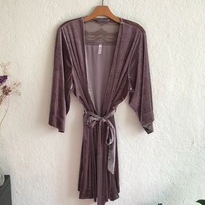 Target Gilligan & O’Malley Velvet Lace Purple Robe